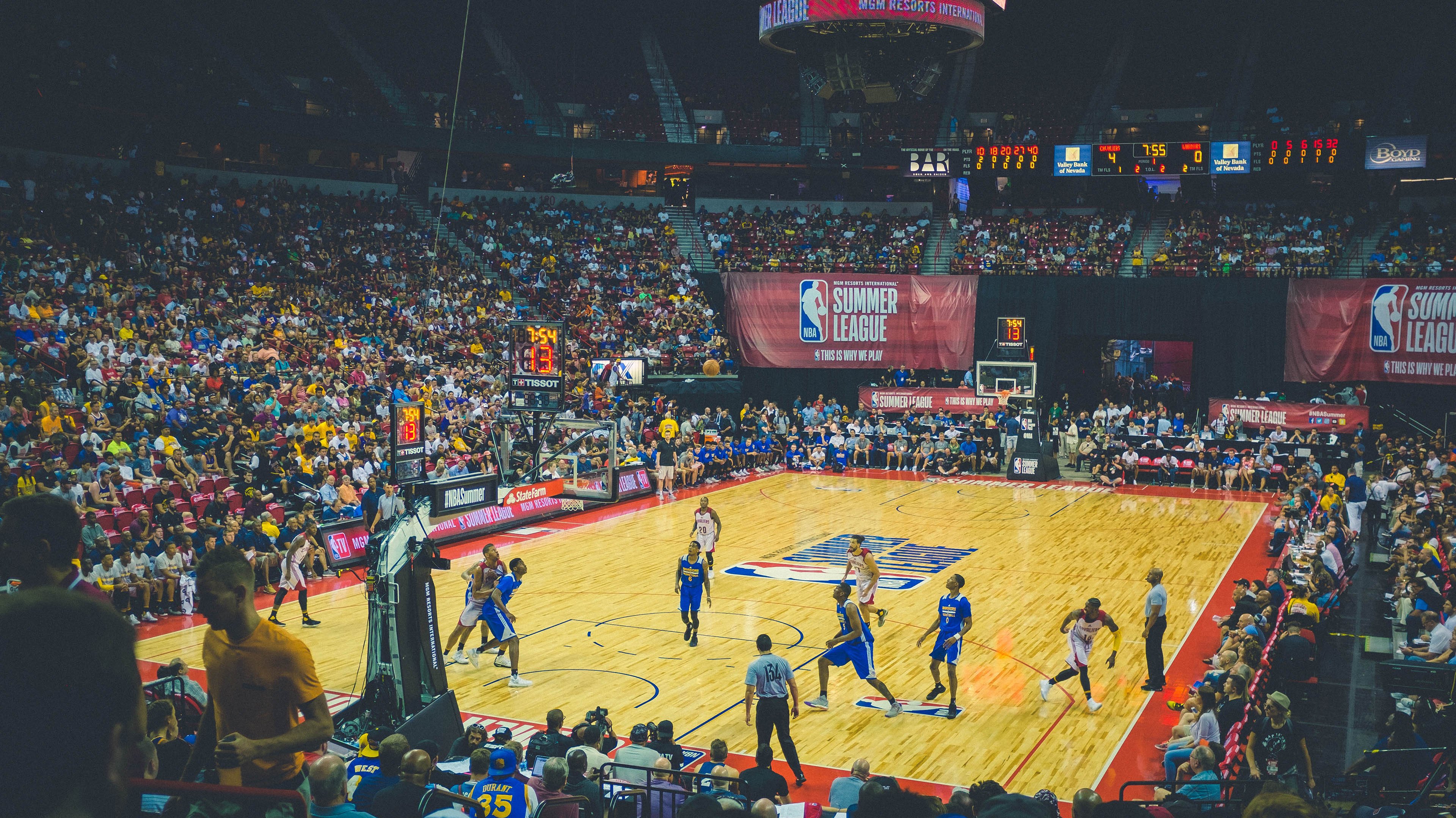 国王防线崩盘惨败雷霆，国王对雷霆